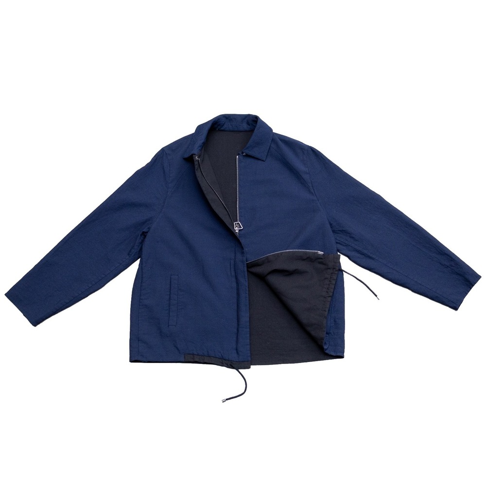 Akris Women's Reversible Zip Jacket – Wool/Silk Blend – Navy/Black – Size US 10